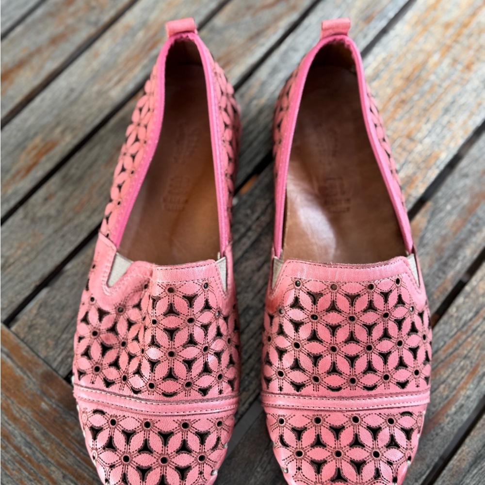 Spring Step Flowerflow Flats - Picture 2 of 5